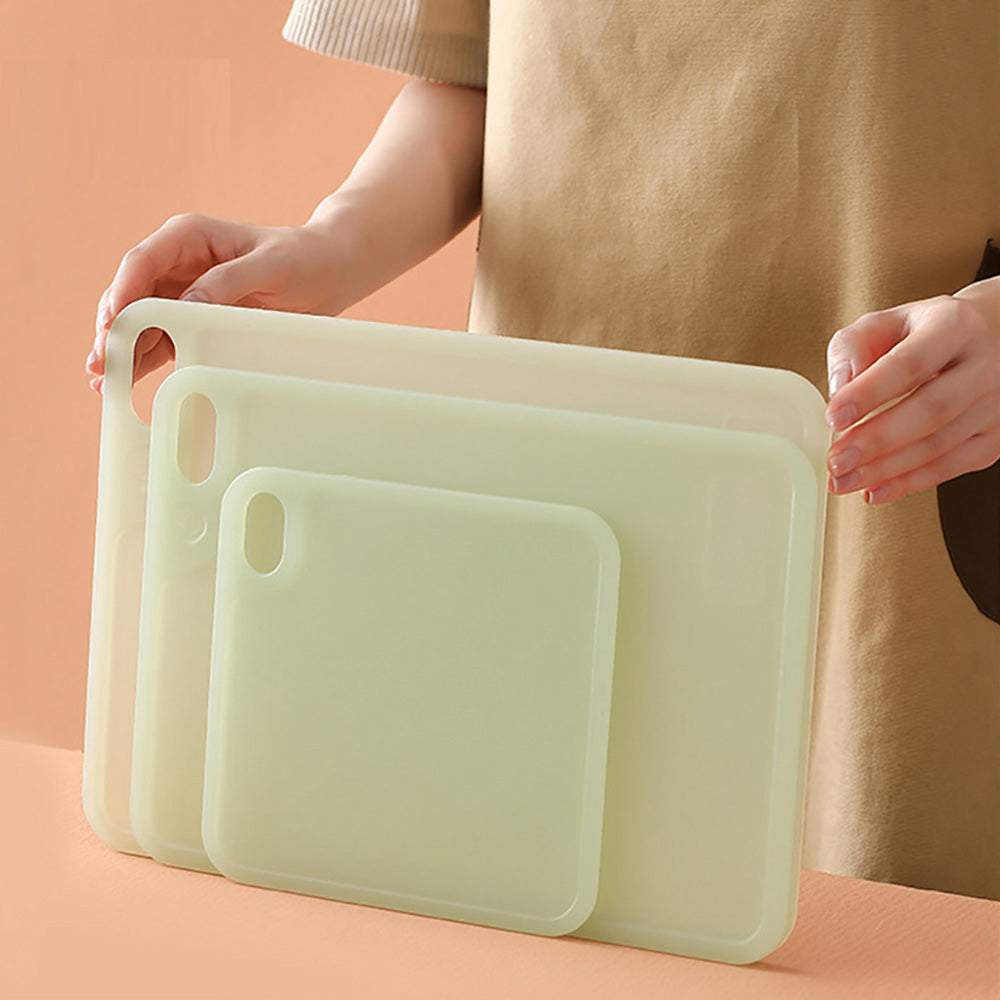 FaSoLa-Antibacterial-Cutting-Board-Green---Medium-1