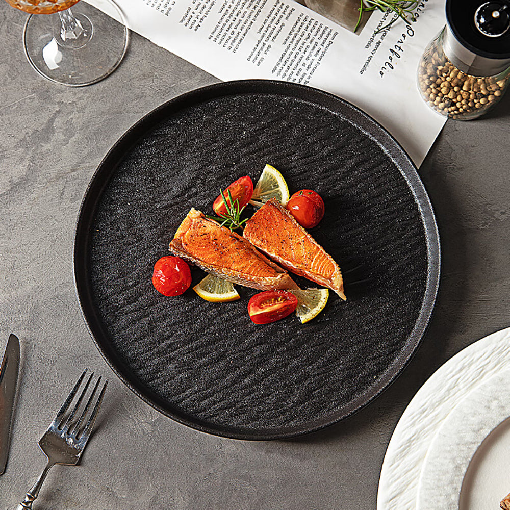 Modern-Housewife-10-Inch-Black-Stone-Texture-Pizza-Pan-1