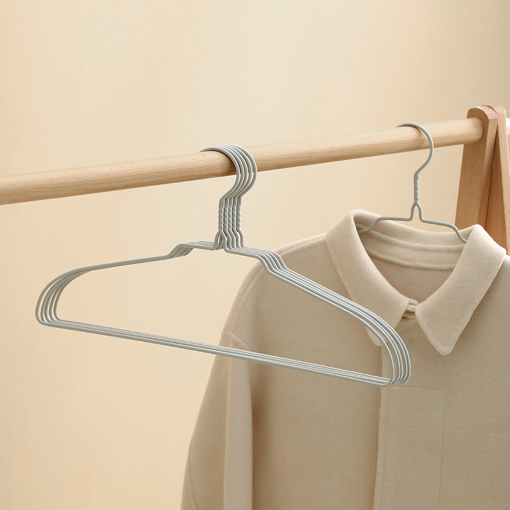 FaSoLa-Shoulder-Protecting-Plastic-Coated-Hangers---Pack-of-10-1