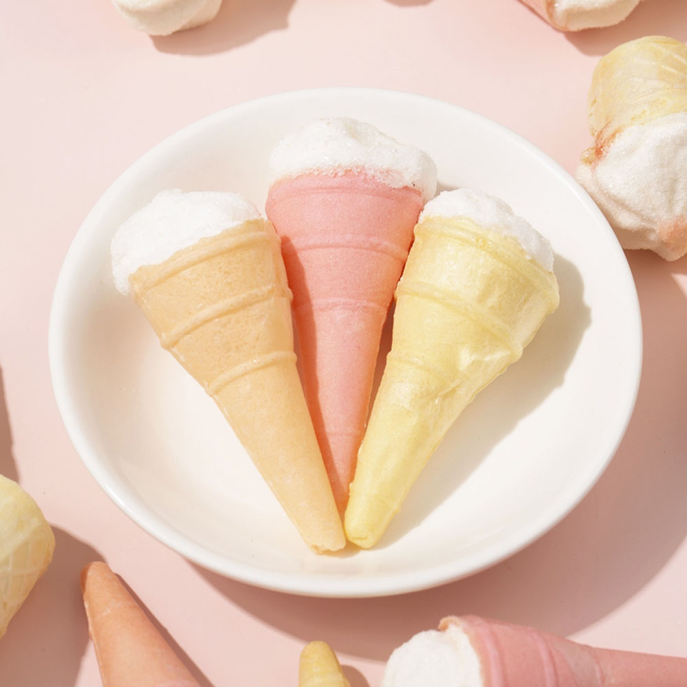 Shengzhihua-Strawberry-Filled-Cone-Marshmallows---120g-1