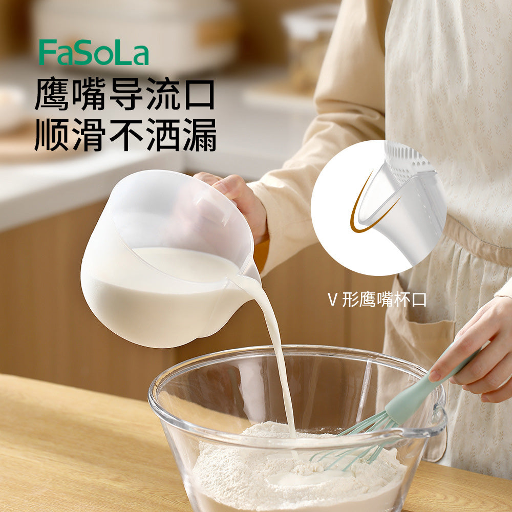 FaSoLa-Multifunctional-Measuring-Cup-with-Filter-in-White-1