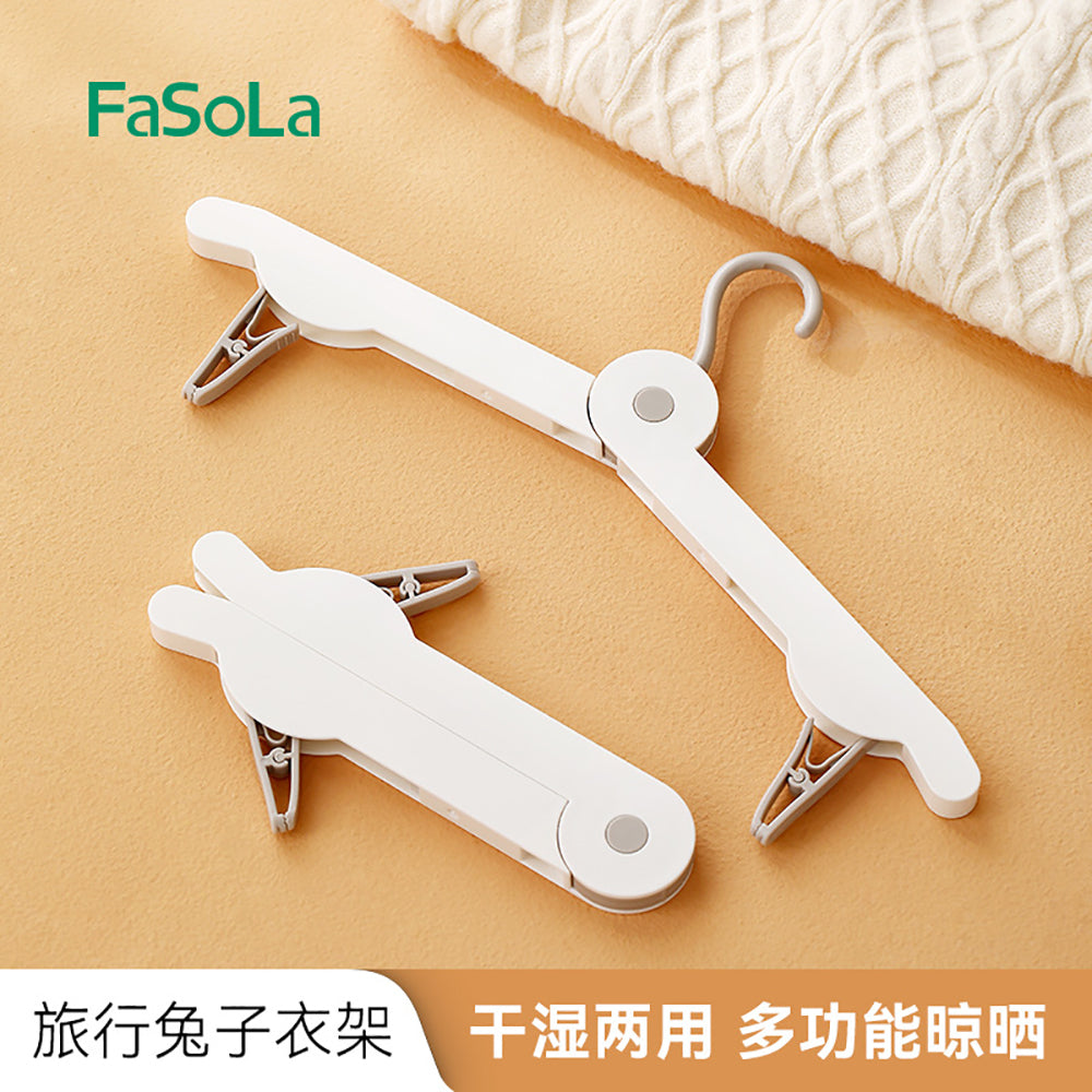 FaSoLa-Travel-Rabbit-Hanger---White-1