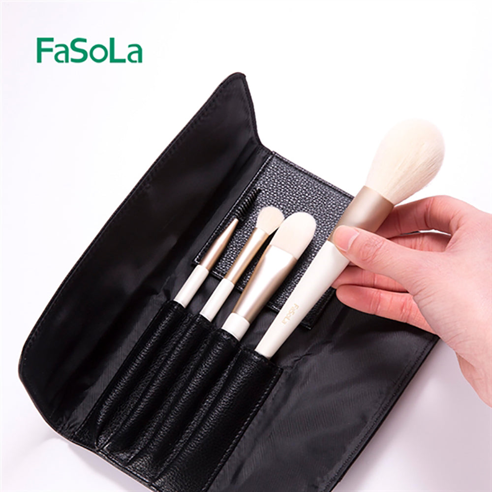 FaSoLa-Makeup-Brush-Set-with-Pouch---4-Pieces,-White-1