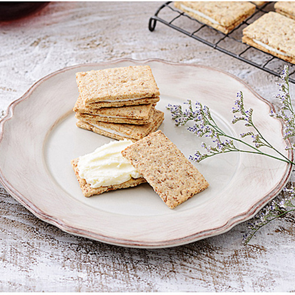 Asahi-Low-Calorie-Brown-Rice-Sandwich-Crackers-Cream-Cheese-Flavor---4pcs-72g-1