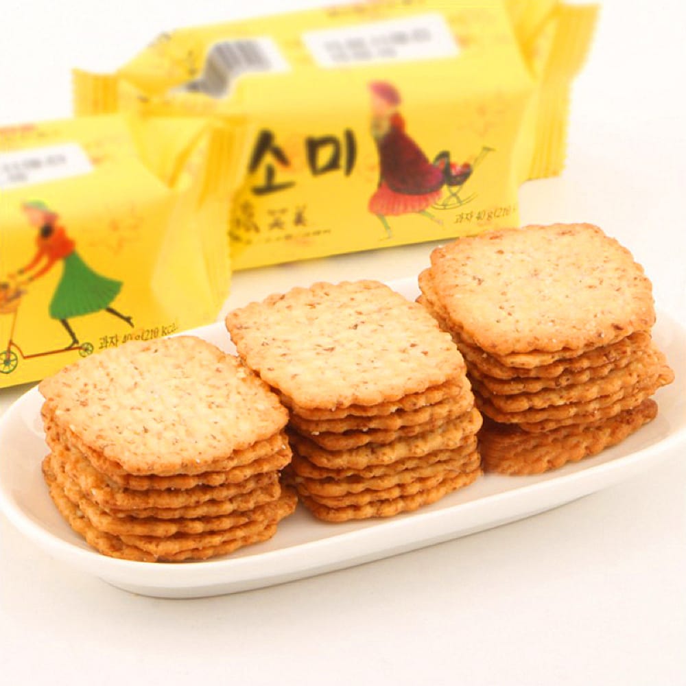 Orion-Goraesomi-Thin-Sesame-Crackers---70g-1