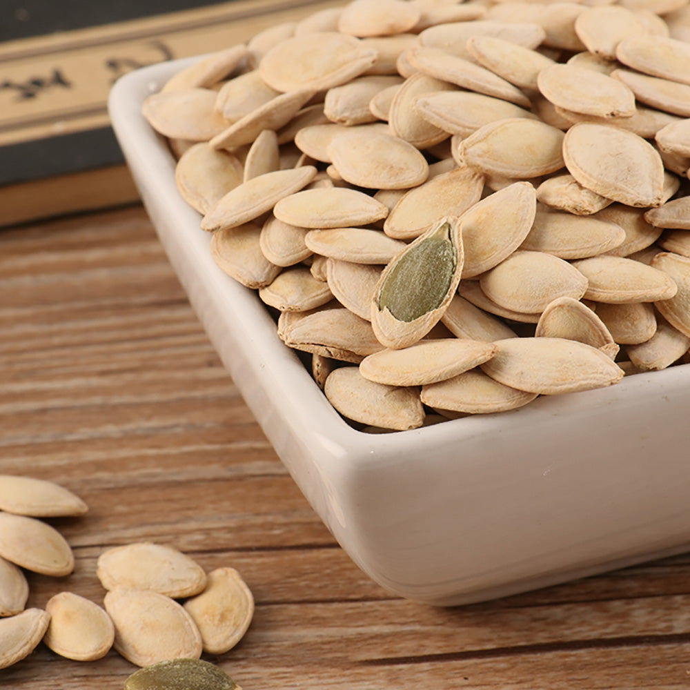 Lao-Jie-Kou-Salt-Baked-Pumpkin-Seeds-500g-1