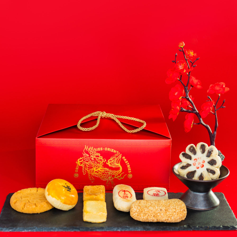 GuJia-New-Beijing-Eight-Piece-Gift-Box---900g-1