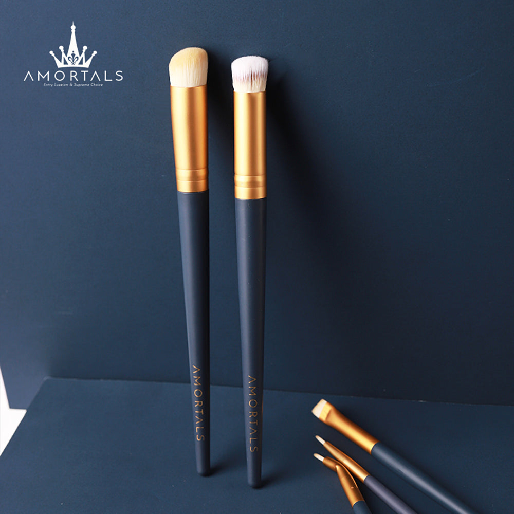 Amortals-Detail-Concealer-Brush-#102-1