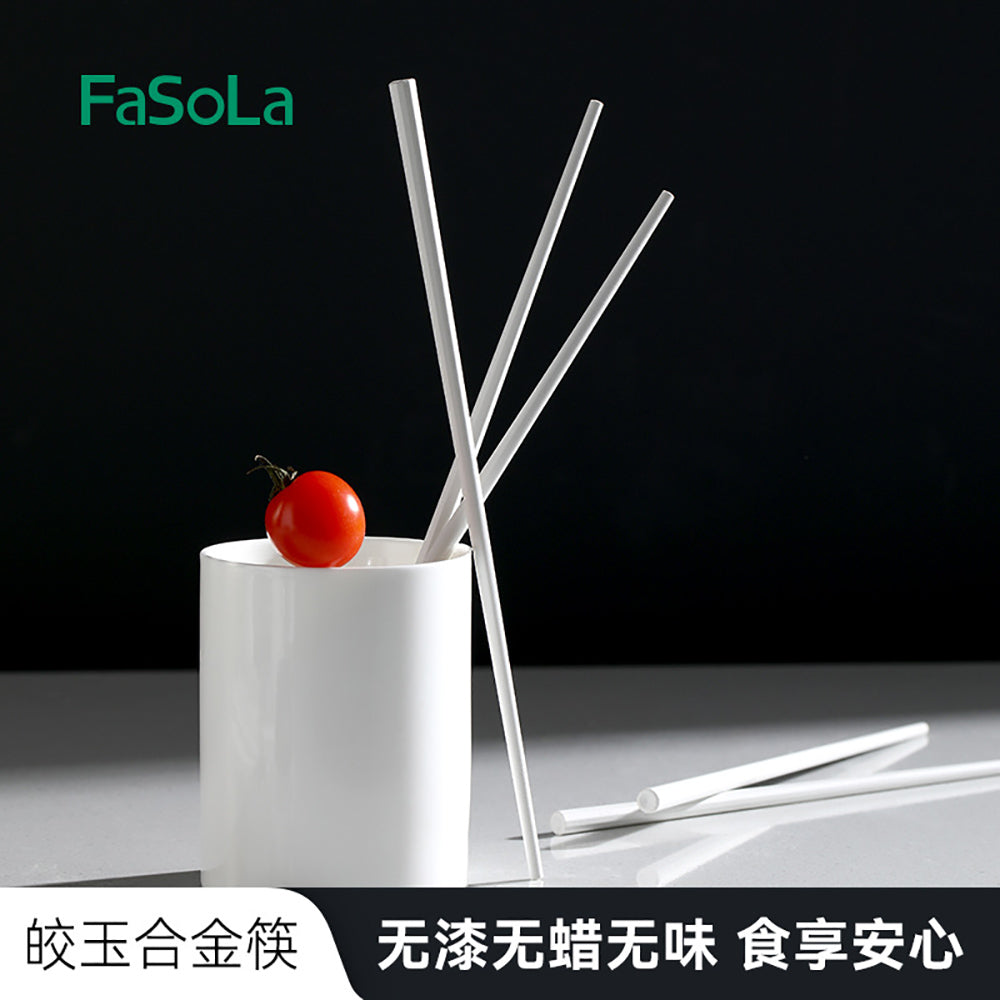 FaSoLa-White-Alloy-Chopsticks---5-Pairs-1