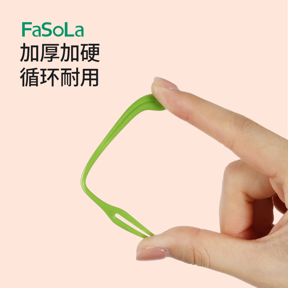 FaSoLa-Radish-Fruit-Forks---White-1