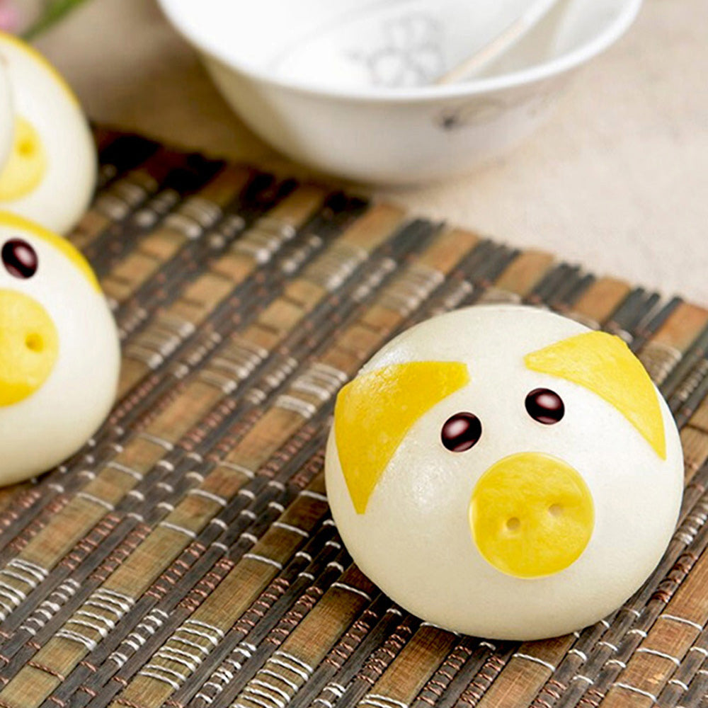 [Frozen]-Qianwei-Kitchen-Pork-and-Custard-Buns---Pack-of-10,-300g-1