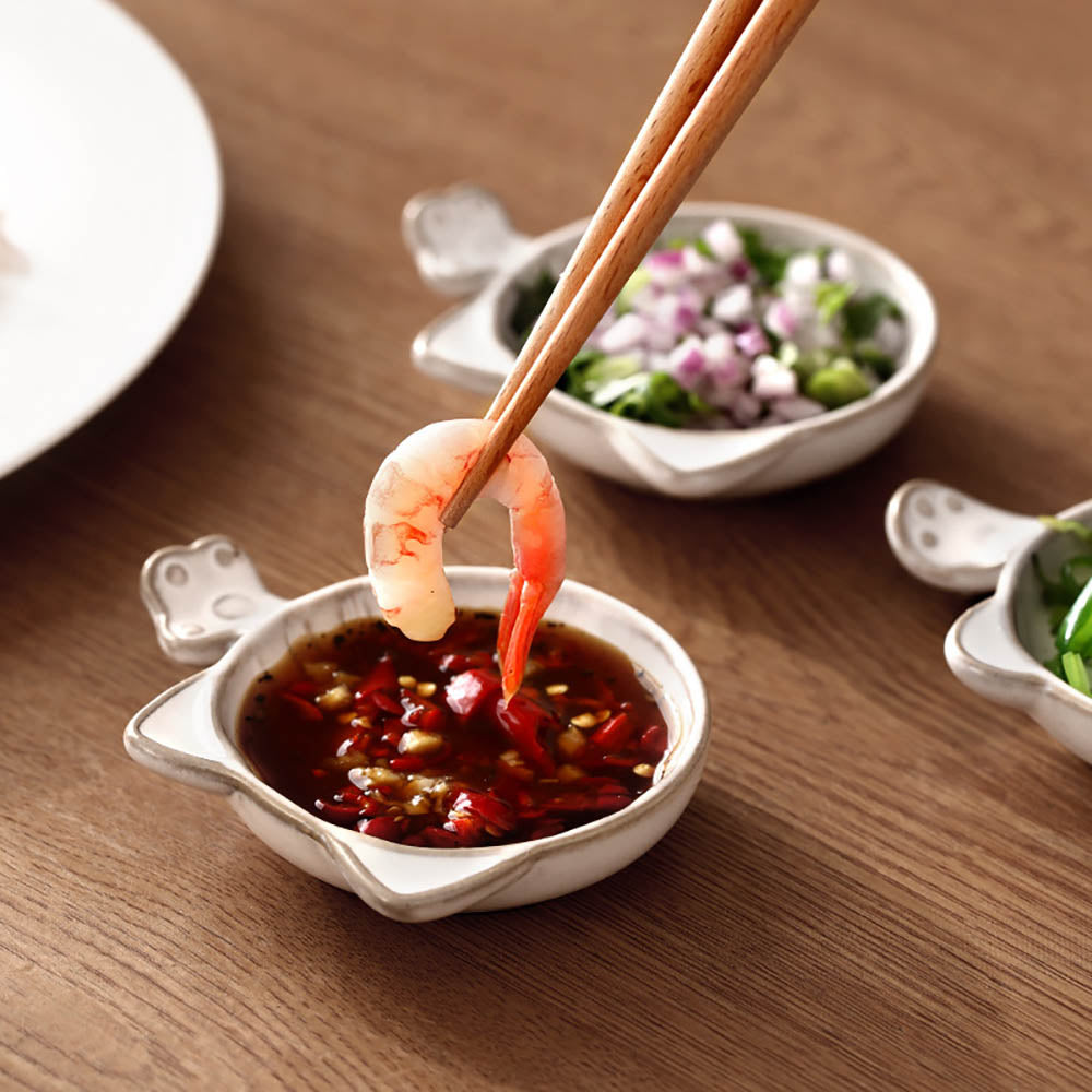 FaSoLa-Cat-Shaped-Soy-Sauce-Dish-and-Chopstick-Holder-1