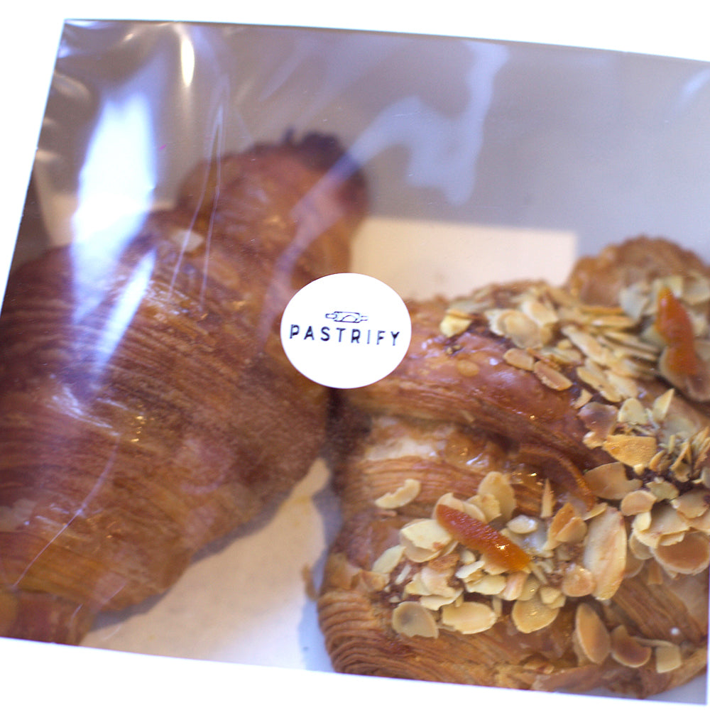 Pastrify-Croissant-Duo---2-Pieces-1