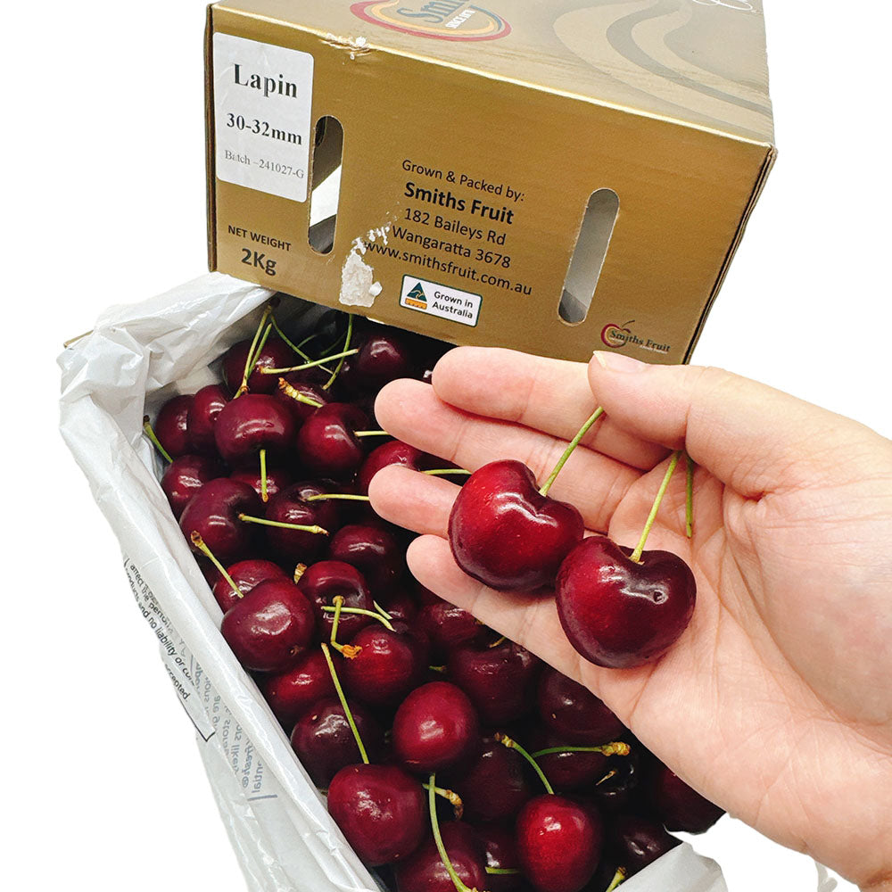 Smiths-Fruit-Lapin-Cherries-Gift-Box---2kg-1