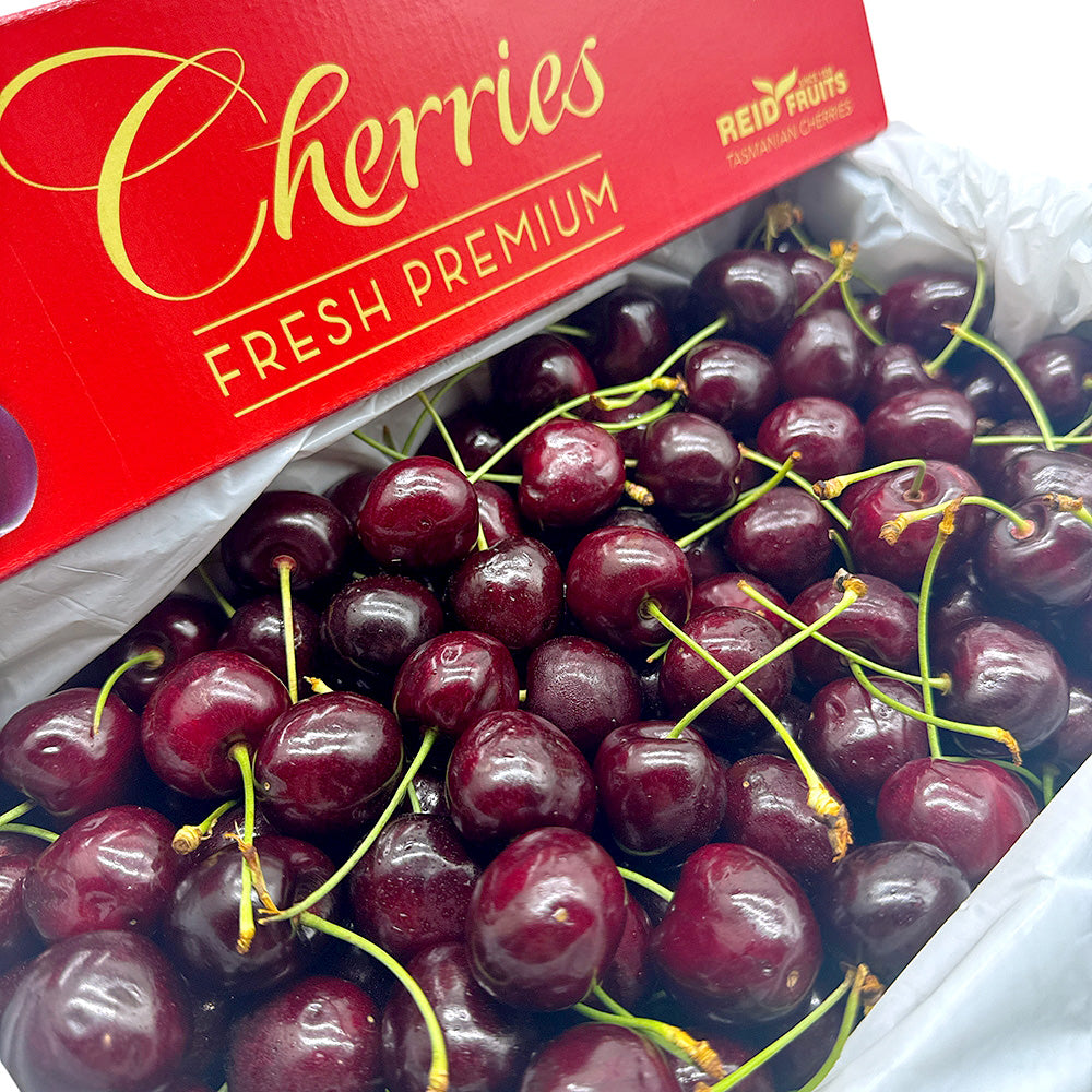 Reid-Fruits-Tasmanian-Cherries-Gift-Box-28mm+---2kg-1