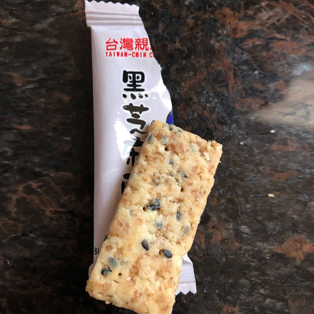 Taiwan-Qin-Qin-Black-Sesame-Seed-Cookies---250g-1