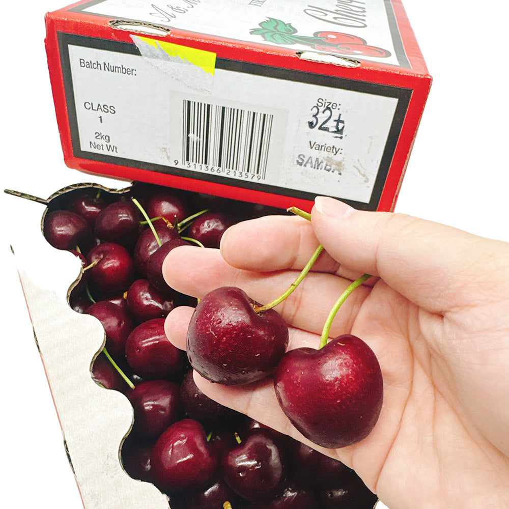 A-&-M-Christesen-First-Class-Cherries-Gift-Box---32mm+-2kg-1