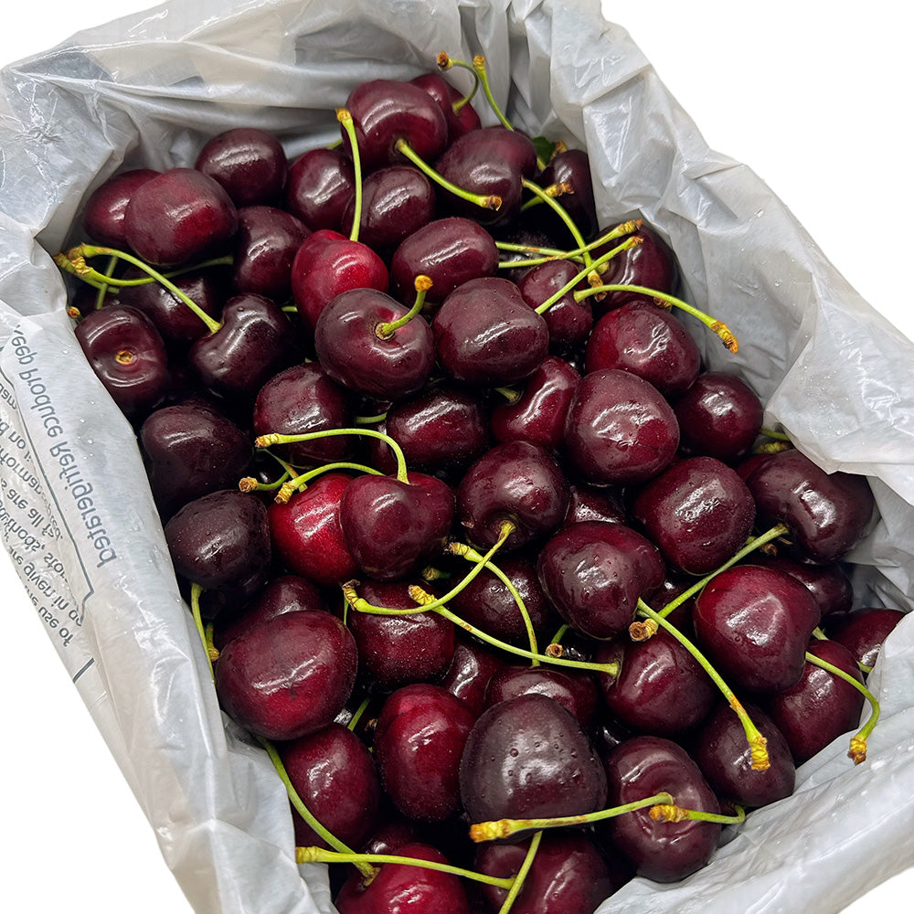 Back-Creek-Regina-Cherries-Gift-Box-32-34mm---2kg-1