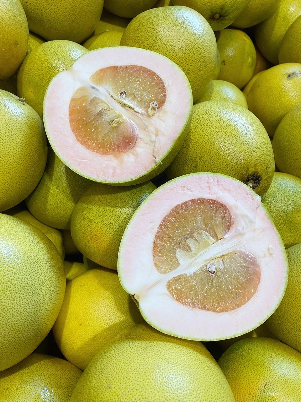 Xi-Shi-Honey-Pomelo---0.9-1.2kg-1